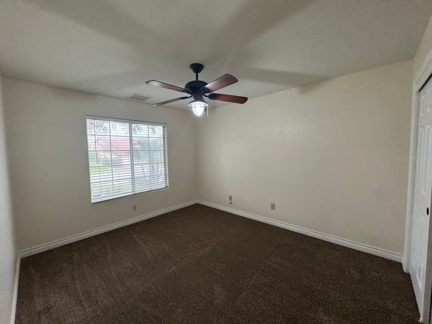 Bakersfield House: 5917 Dorset Dr.
