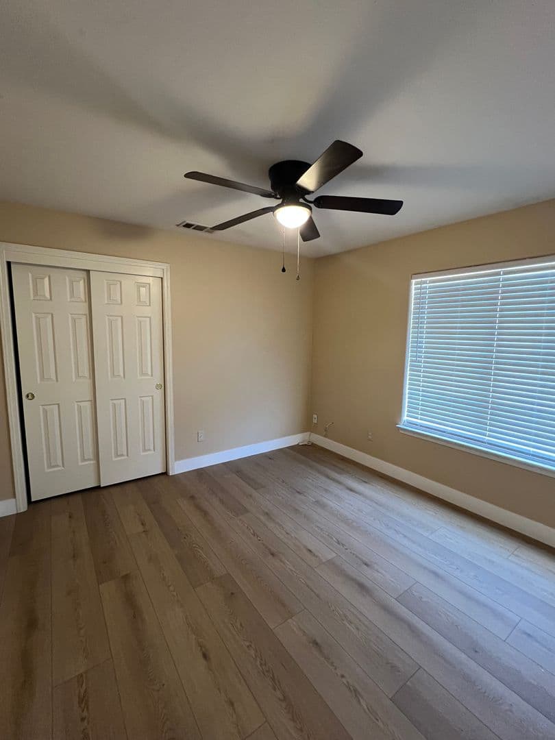 Bakersfield House: 4205 Serene Oak Dr