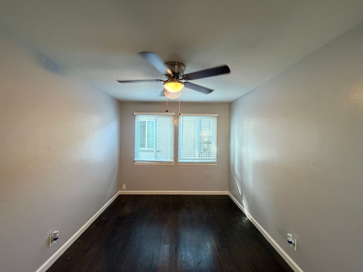 Bakersfield Apartment: 2016 20th Street