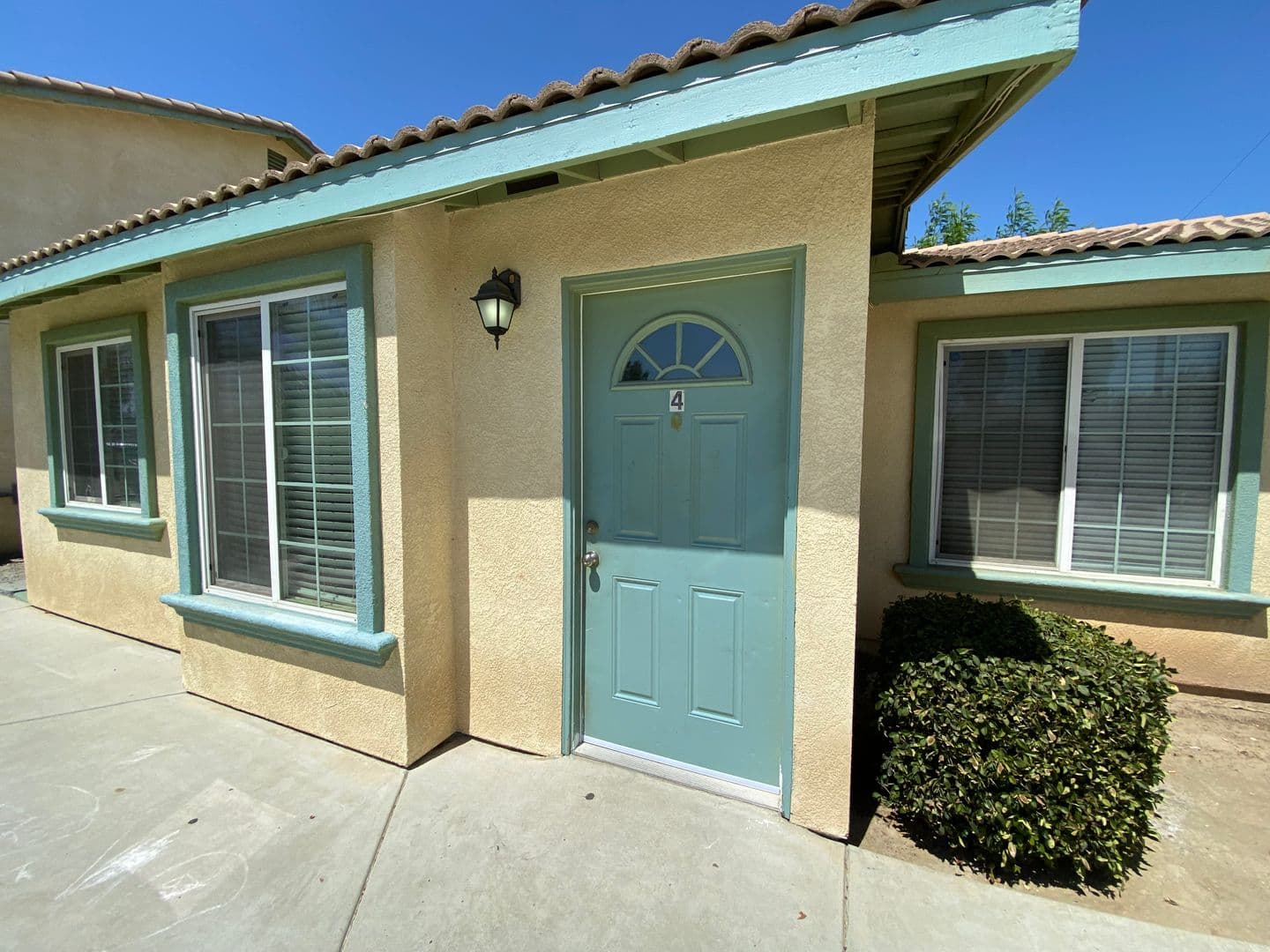 Bakersfield Apartment: 253 Stine Road