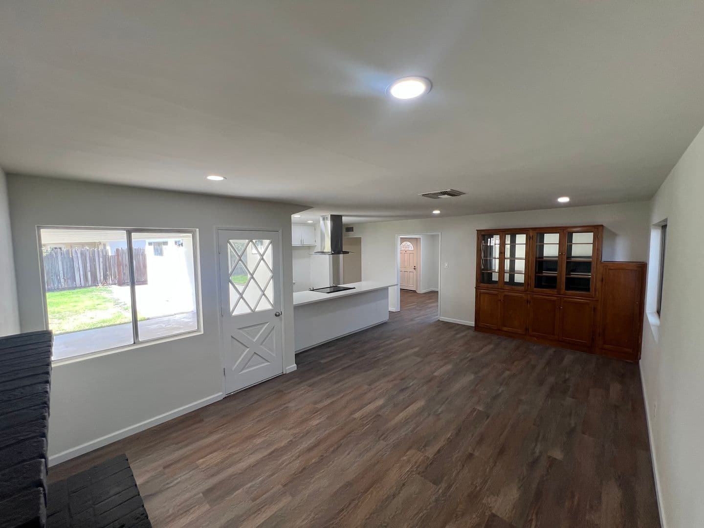 Bakersfield House: 3909 Cork Lane