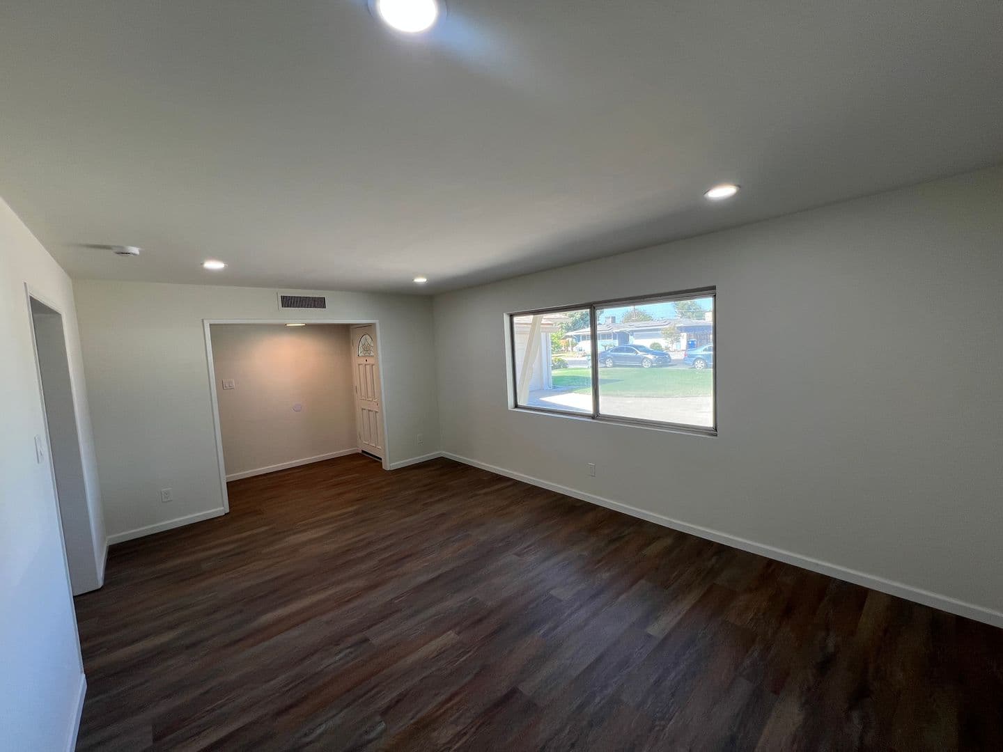 Bakersfield House: 3909 Cork Lane
