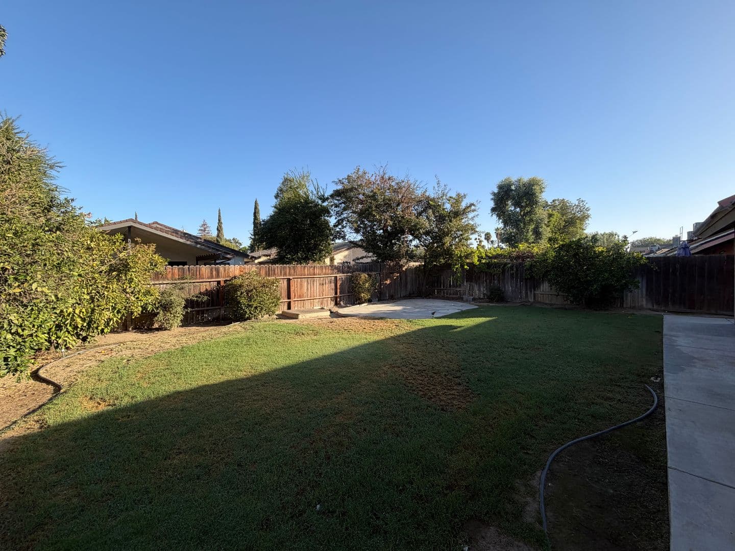 Bakersfield House: 9408 Carvalho Ct