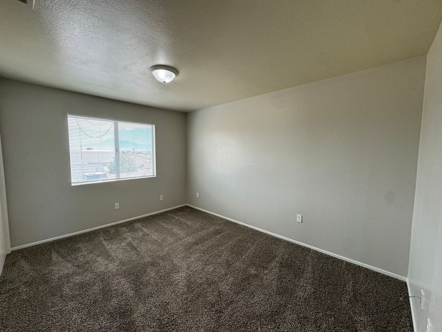 Bakersfield Apartment: 3205 Fortier St.