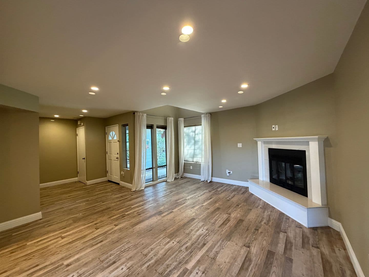 Bakersfield Condo: 7330 Stockdale Highway #19