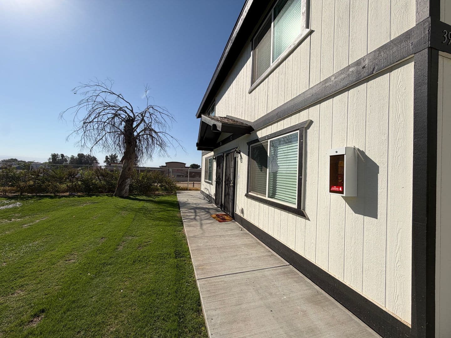 Bakersfield Apartment: 3911 Oregon Street