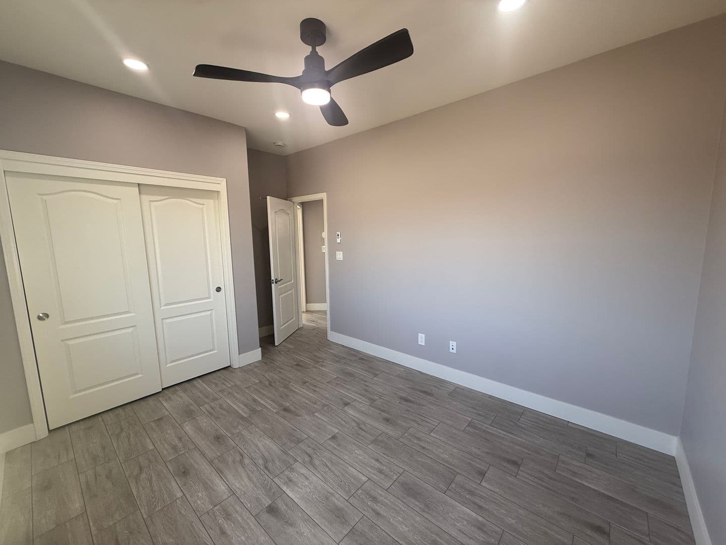 Bakersfield House: 10814 Arden Villa Dr