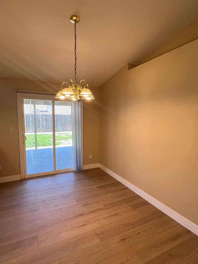 Bakersfield House: 4205 Serene Oak Dr