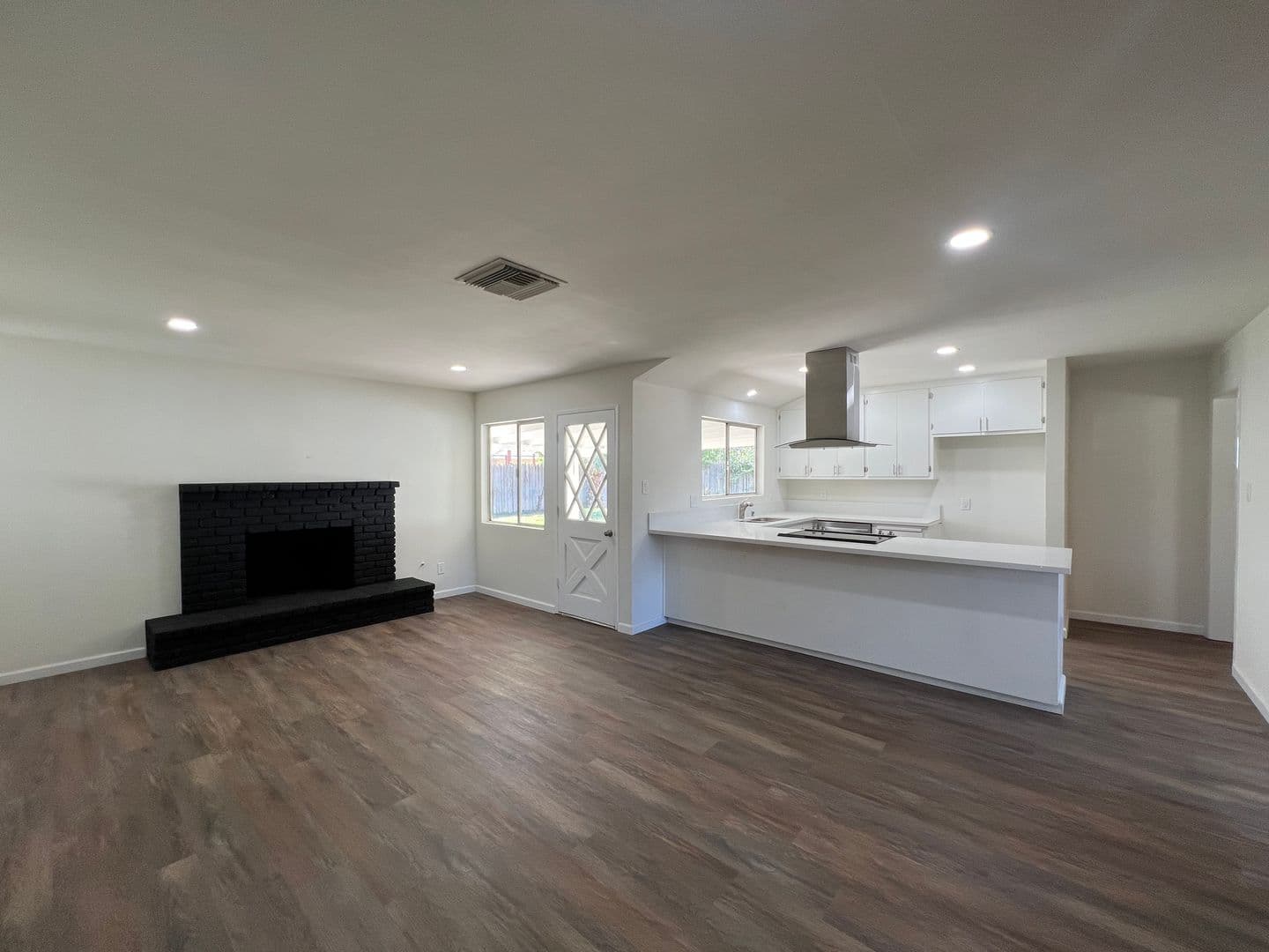 Bakersfield House: 3909 Cork Lane