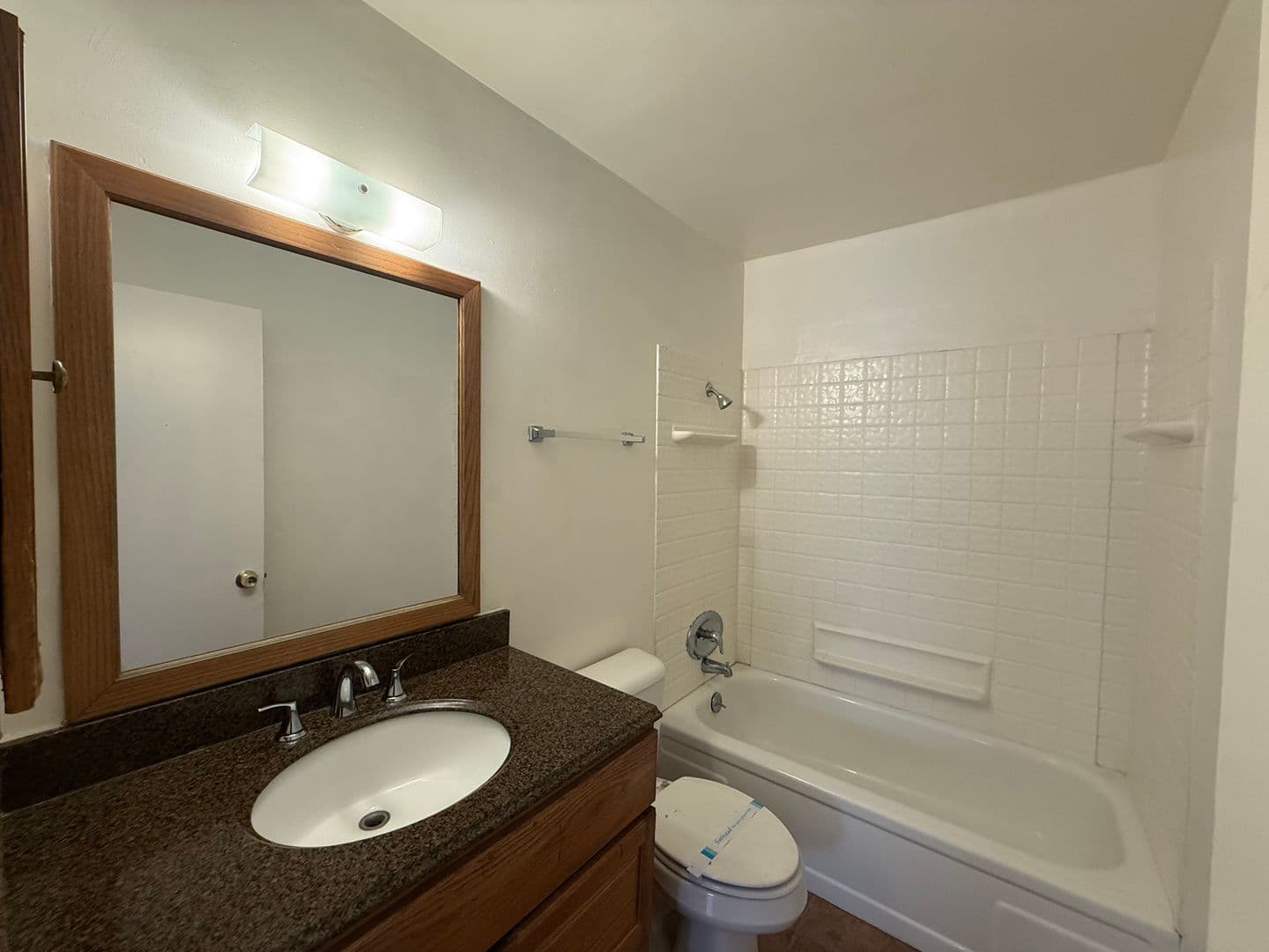 Bakersfield House: 3612 Cardamon Drive
