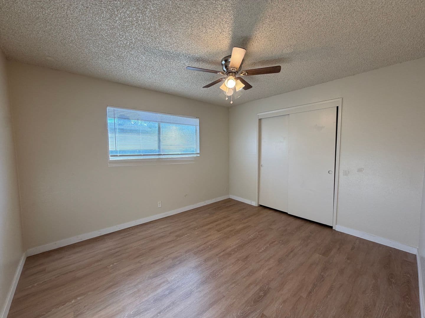 Bakersfield Apartment: 2501 Bea Court