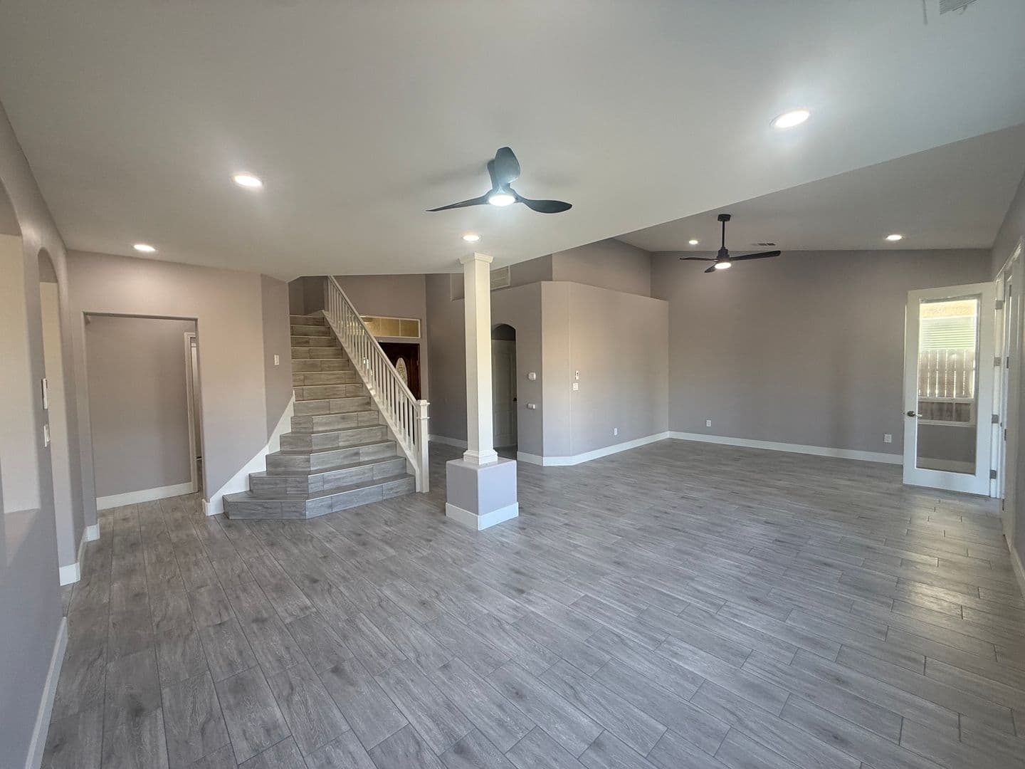 Bakersfield House: 10814 Arden Villa Dr