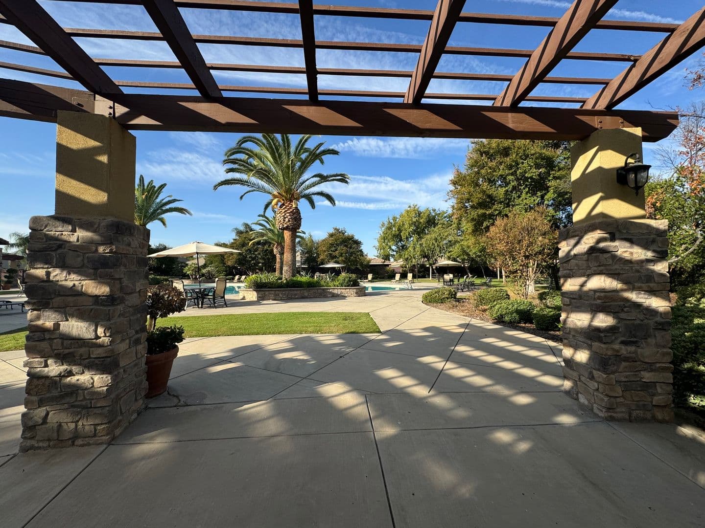 Bakersfield House: 11507 Braemar Lane