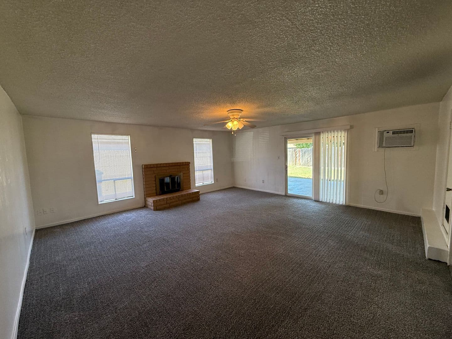 Bakersfield House: 3612 Cardamon Drive