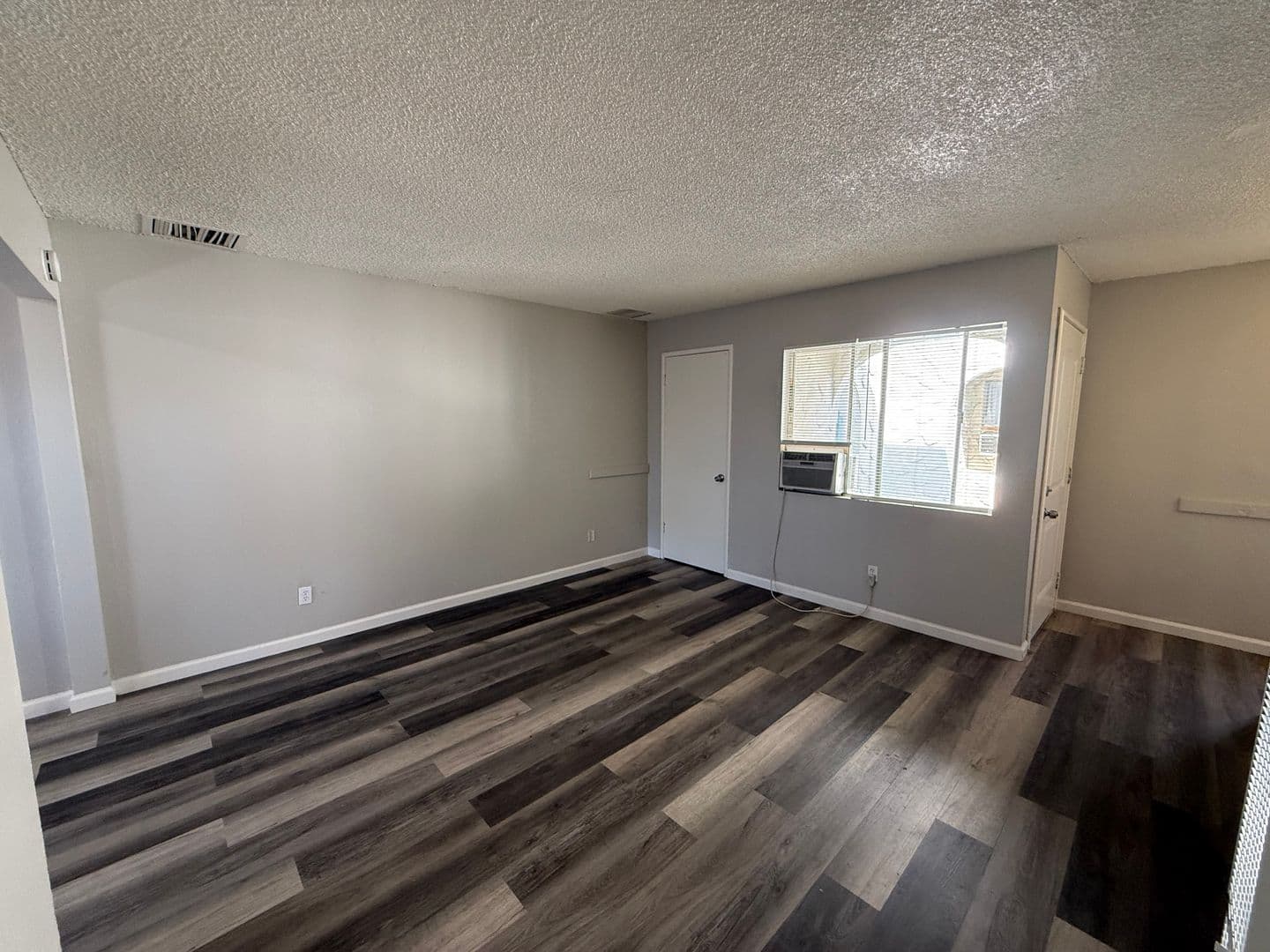 Visalia Apartment: 600-606 N. Locust Street