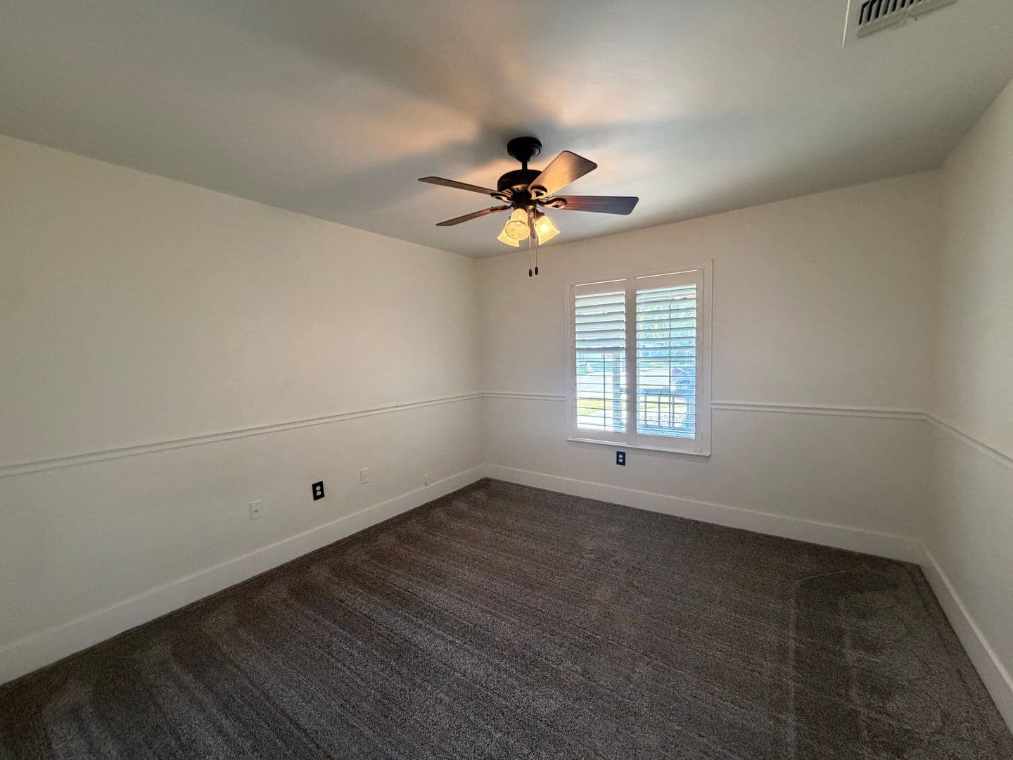 Bakersfield House: 12306 Andes Ave