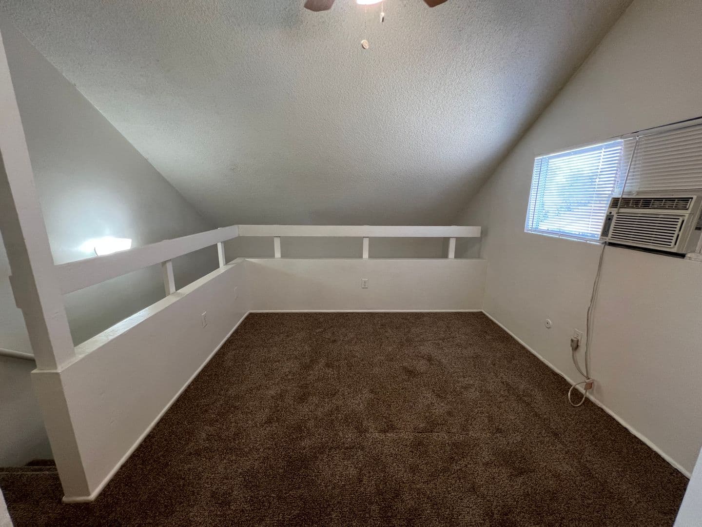 Bakersfield Apartment: 2810 ½ N. Chester Ave