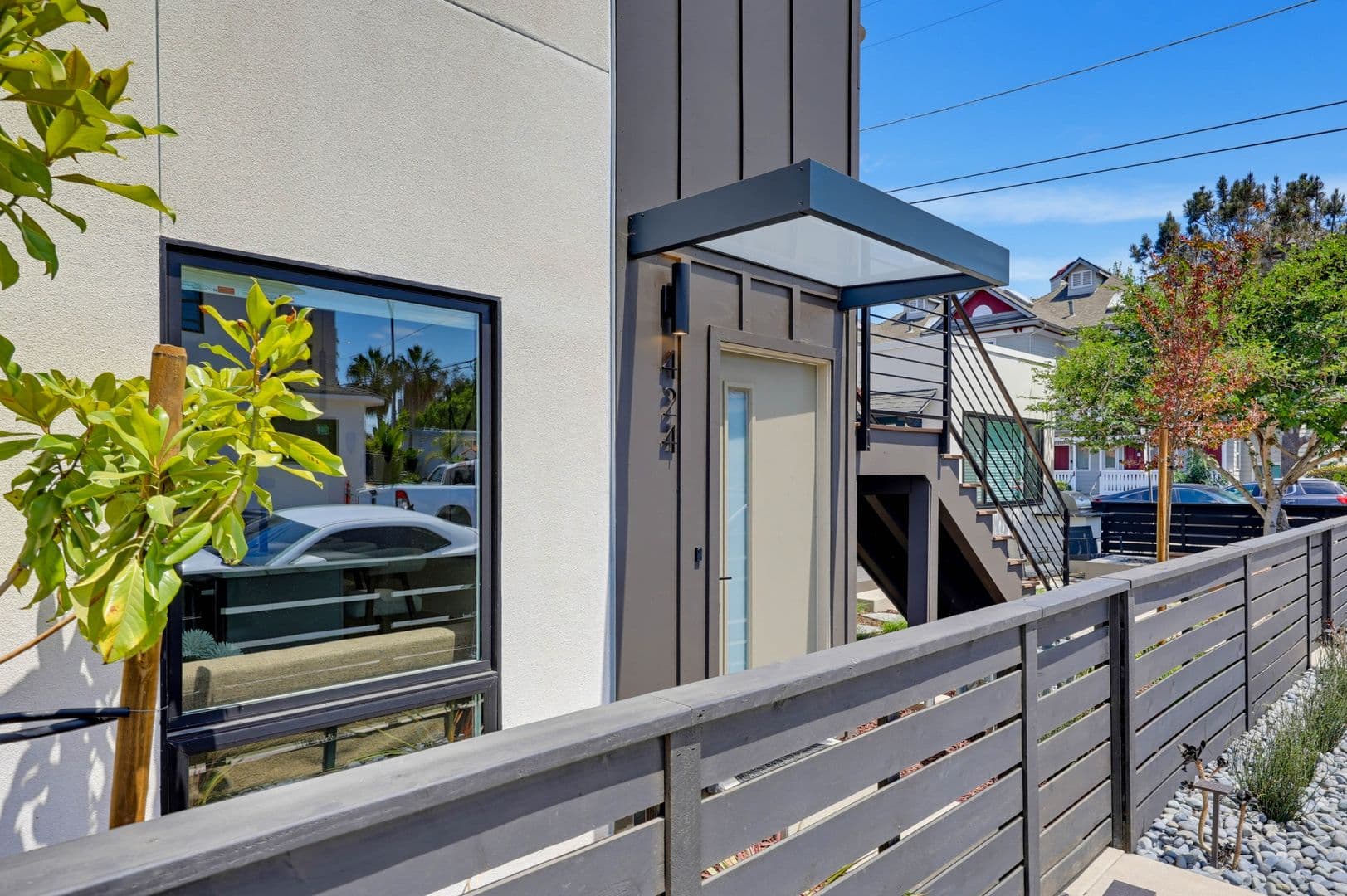 San Diego Multiplex: 424 Arbor Dr