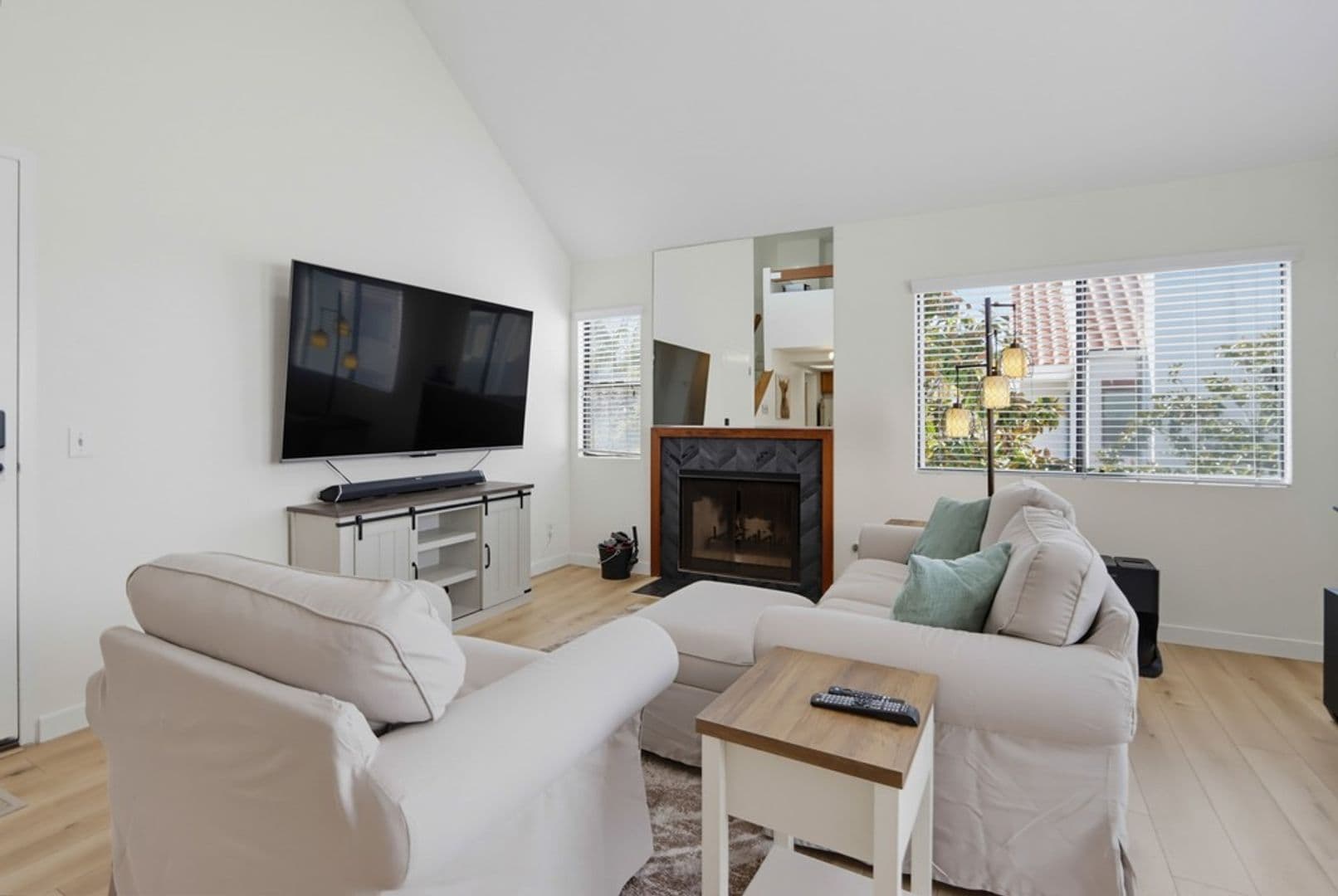 San Diego Condo: 701 Kettner Blvd