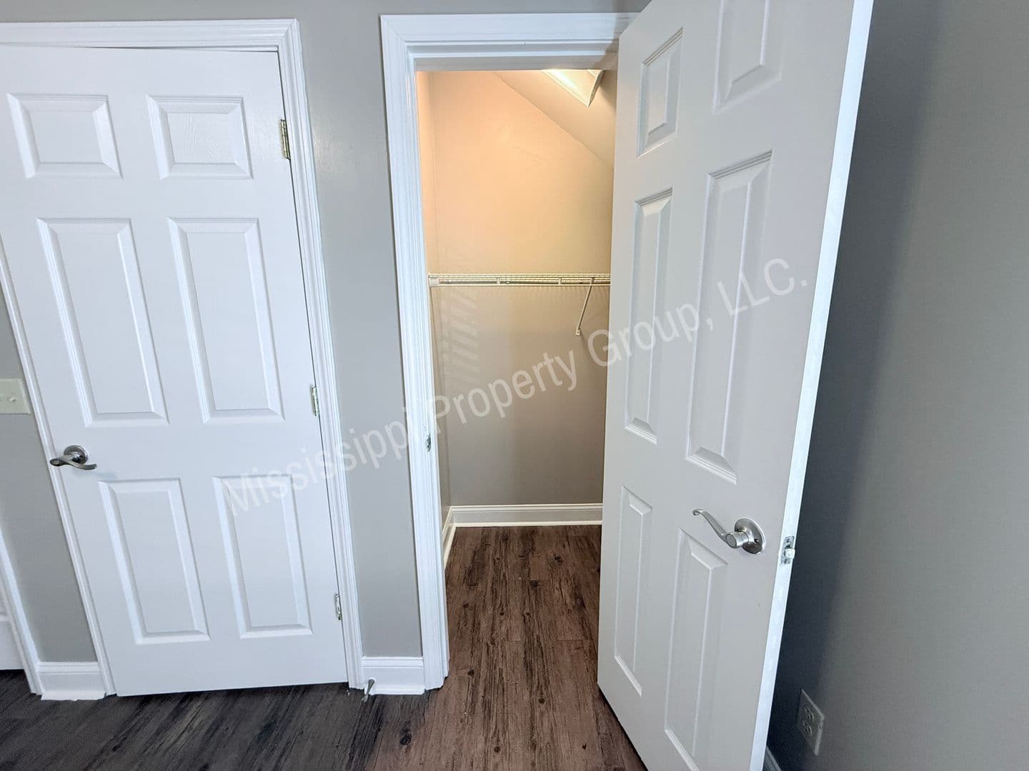 Oxford Townhome: 1 Mondrian Place