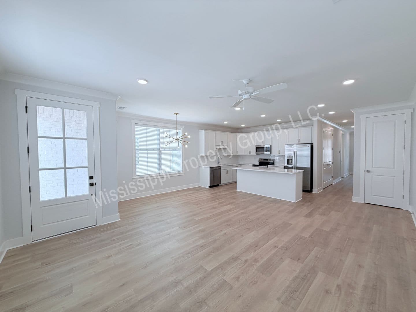 Oxford Townhome: 1616 Amalfi Drive