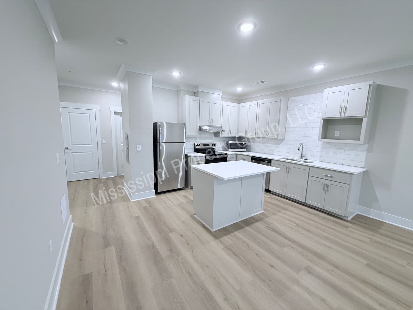 Oxford Apartment: 1401 Chickasaw Road