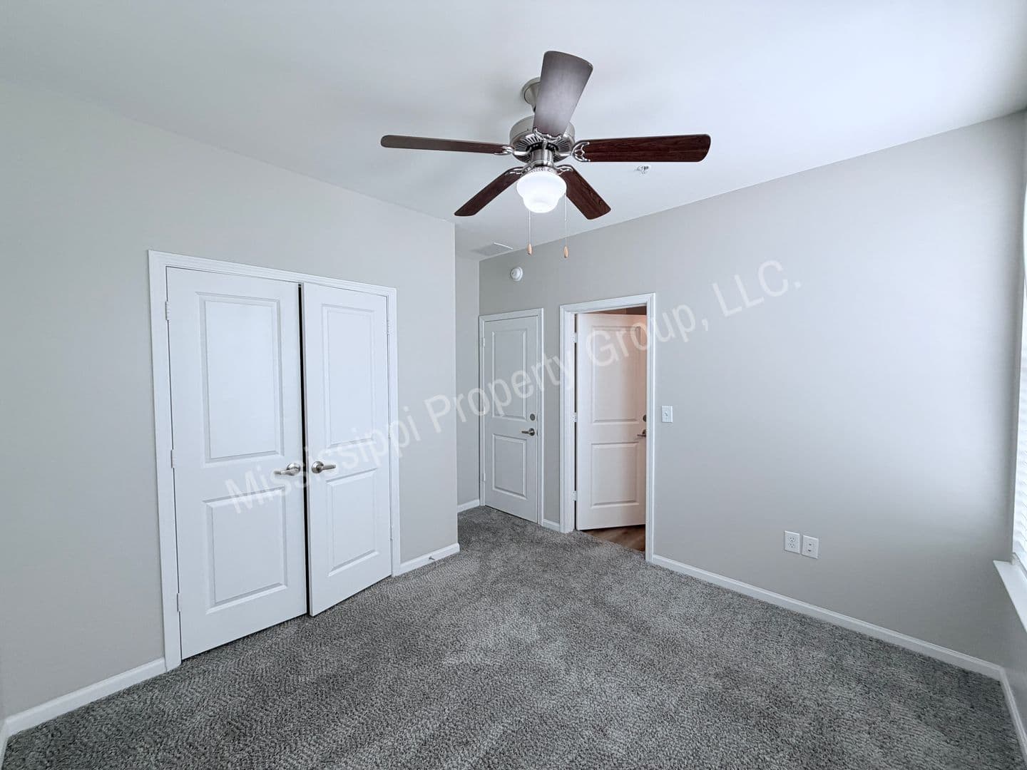 Oxford Townhome: 459 Olive Branch Way