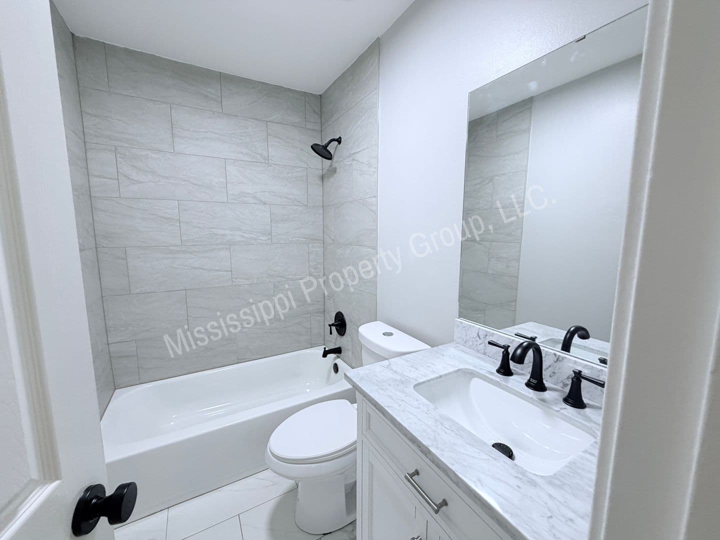 Oxford Townhome: 110 CR 102