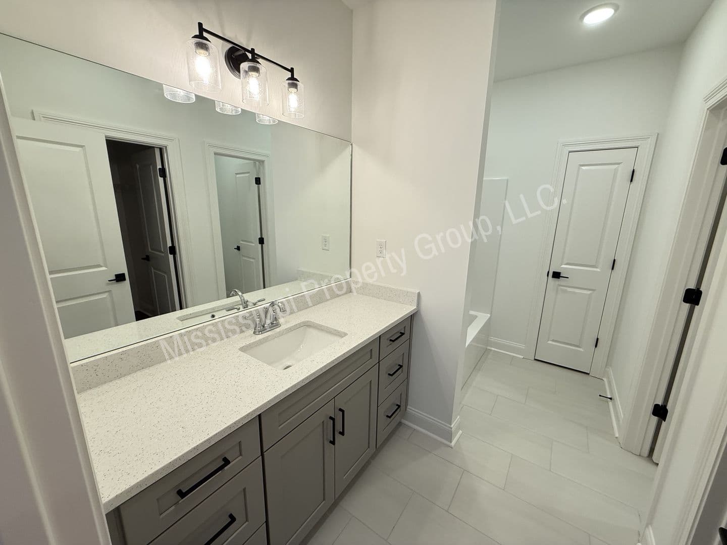 Oxford Townhome: 620 Cottage Grove Circle