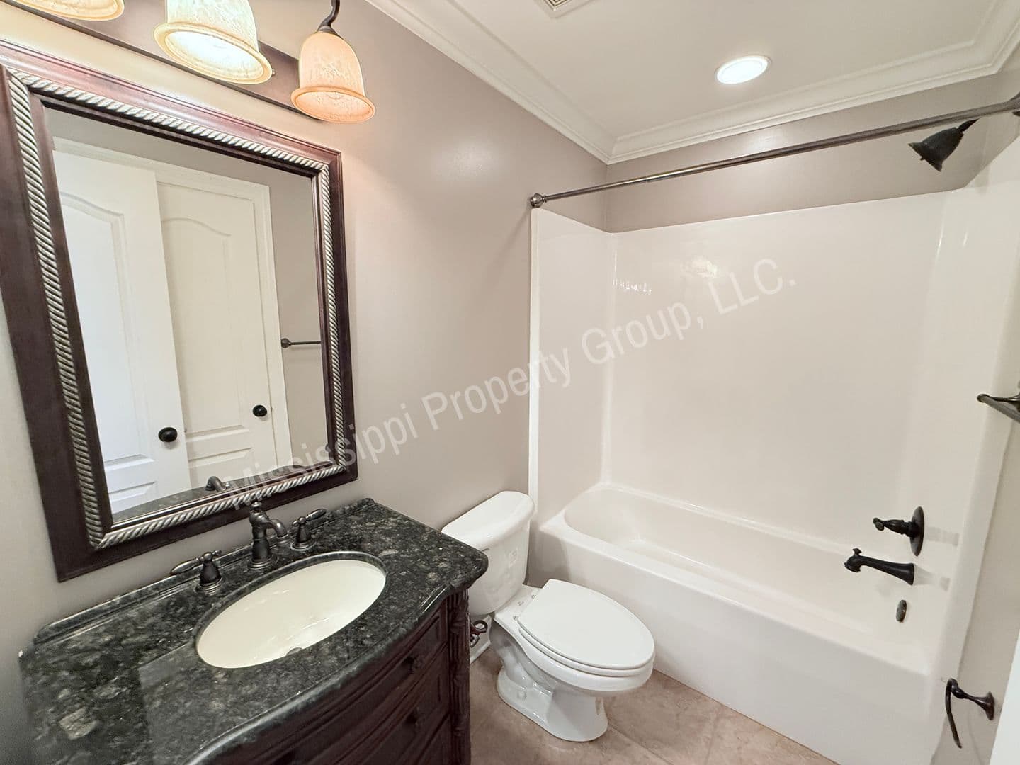 Oxford House: 157 Falls Grove Drive