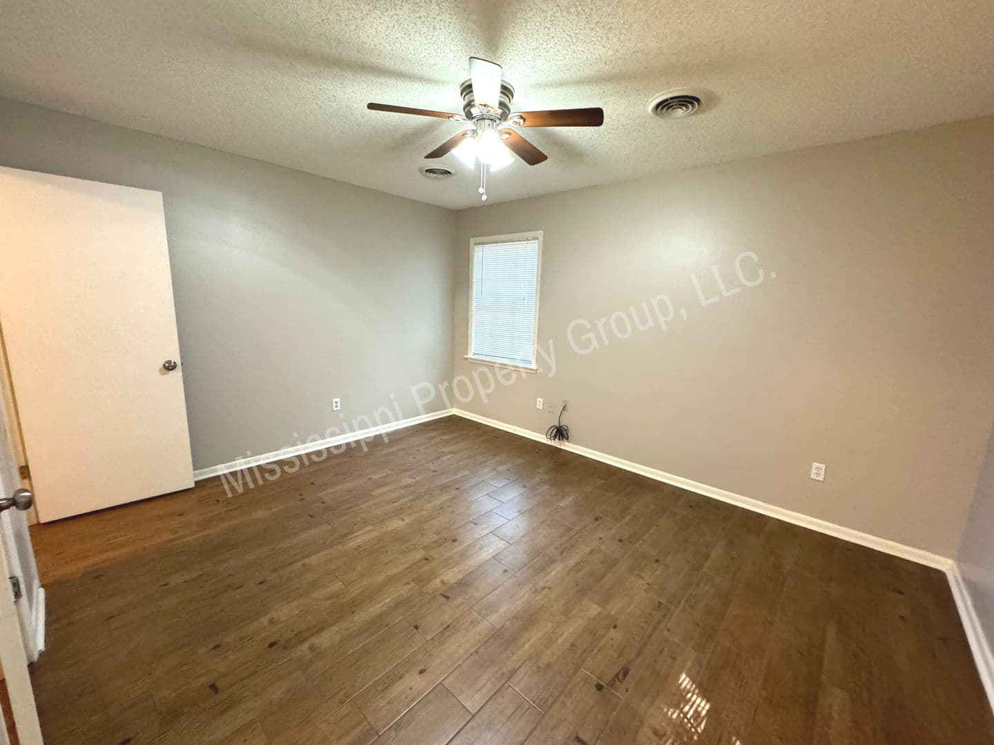 Oxford House: 350 Christman Drive