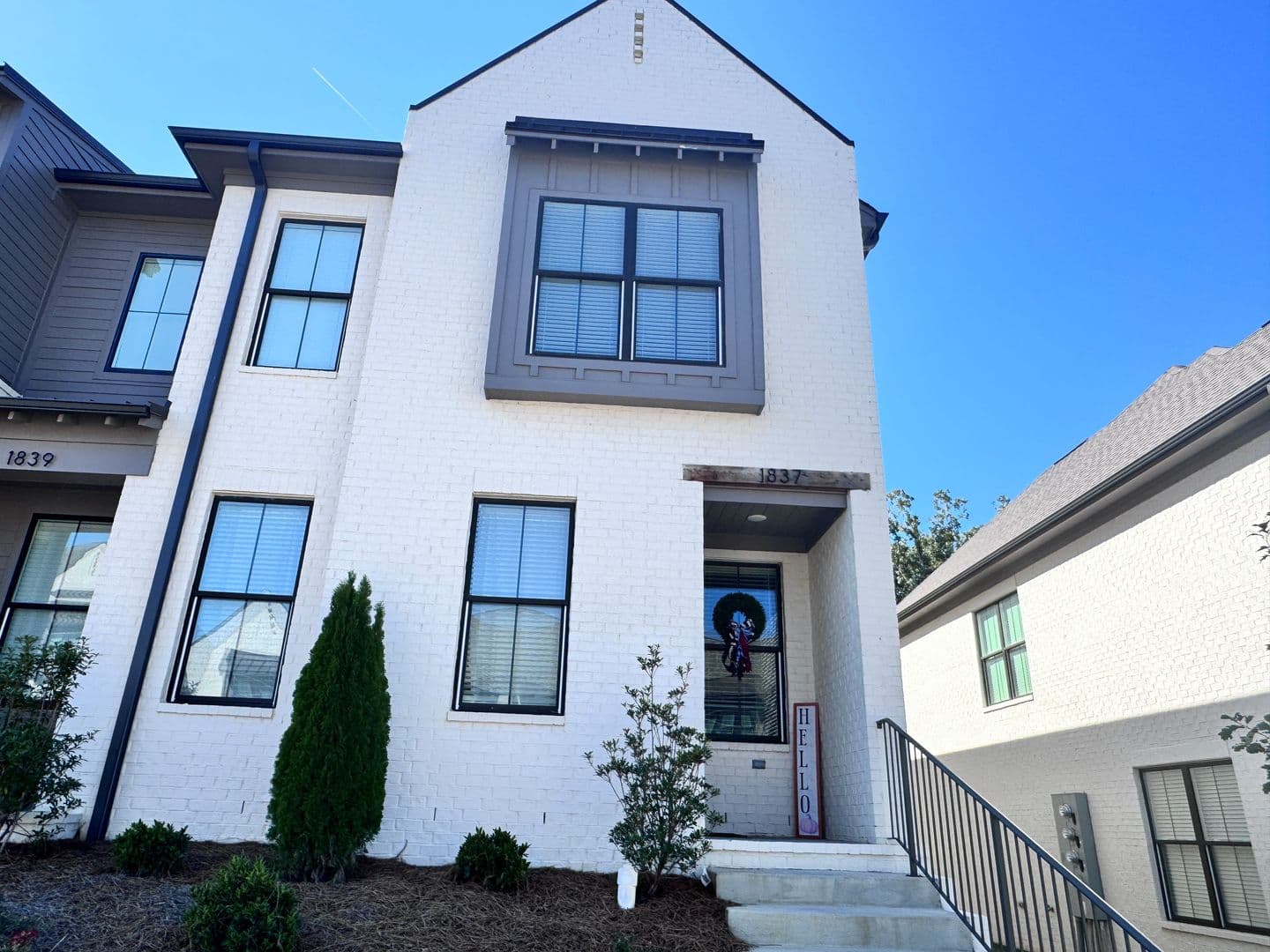 Oxford Townhome: 1837 Reserve Loop