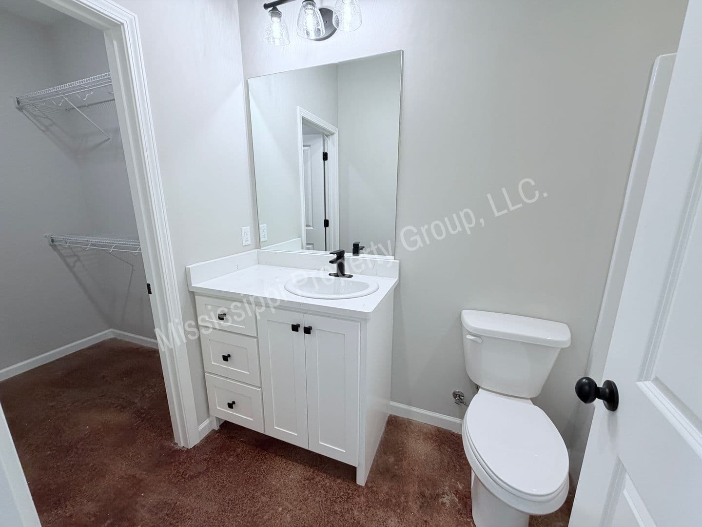 Oxford Townhome: 4851 S. Lamar Blvd