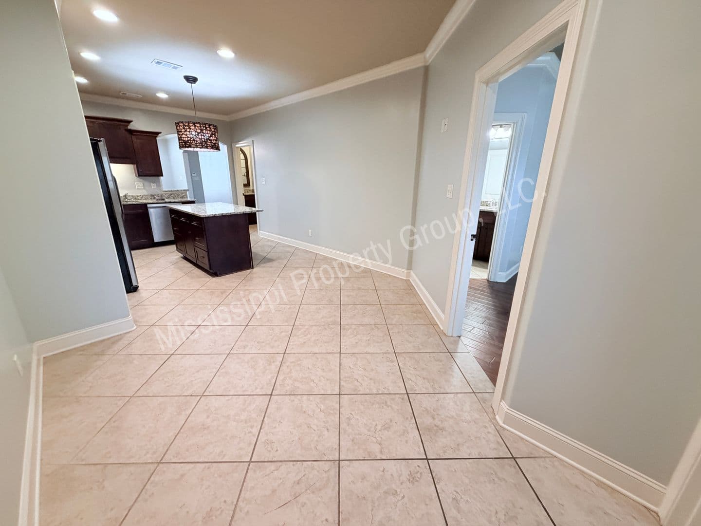 Oxford Townhome: 2495 Old Taylor Road, Unit 1101