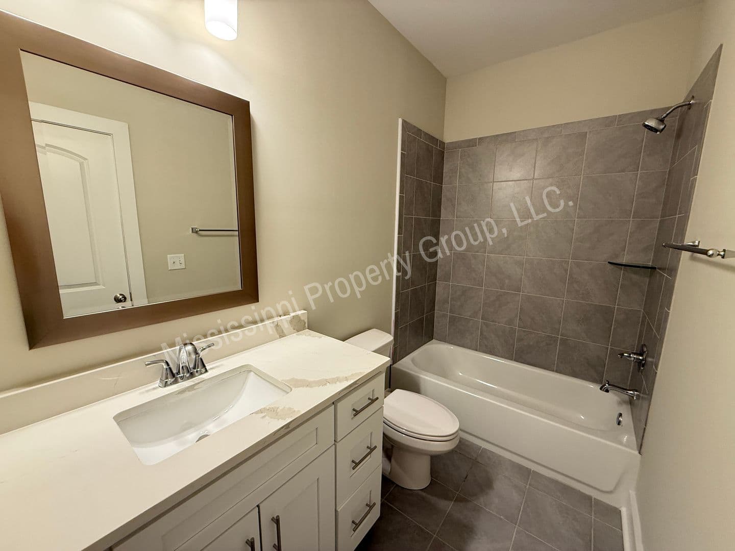 Oxford Townhome: 335 Stillwater Lane