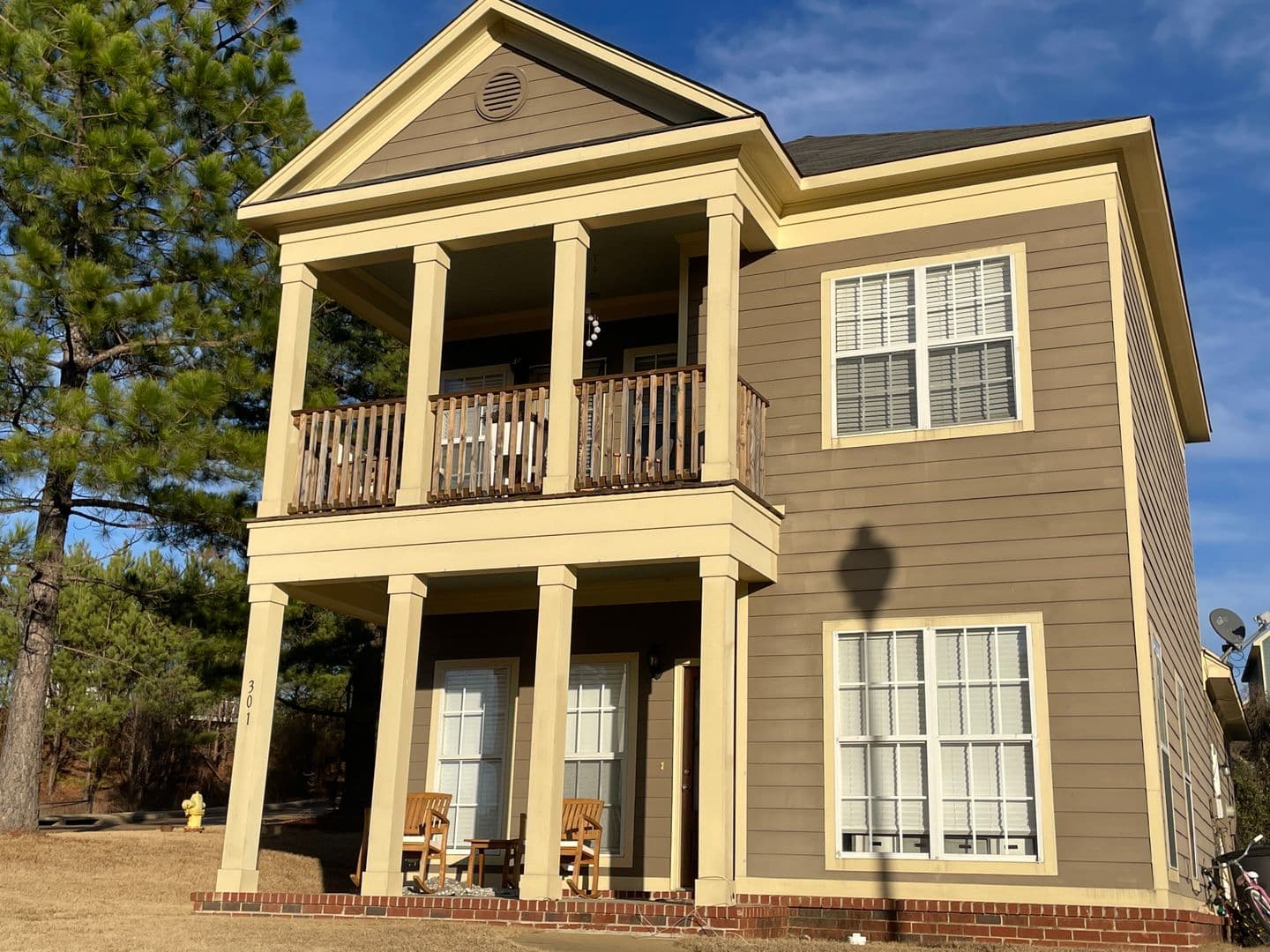 Oxford House: 301 Shumard Cove