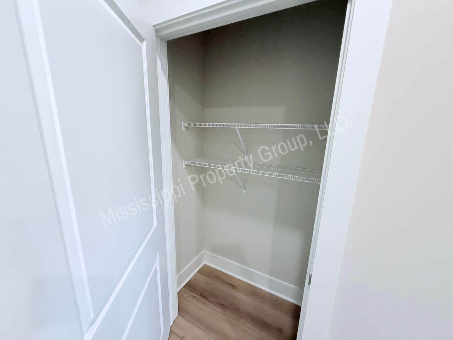 Oxford Apartment: 1401 Chickasaw Road
