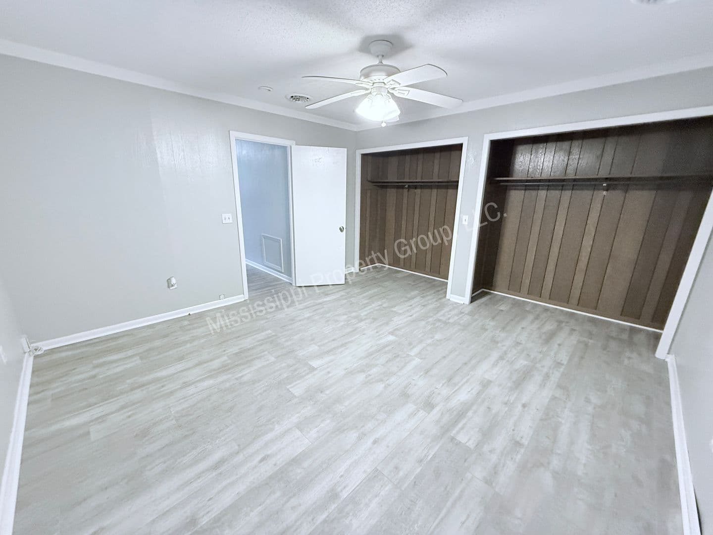 Oxford House: 1120 South 16th Street