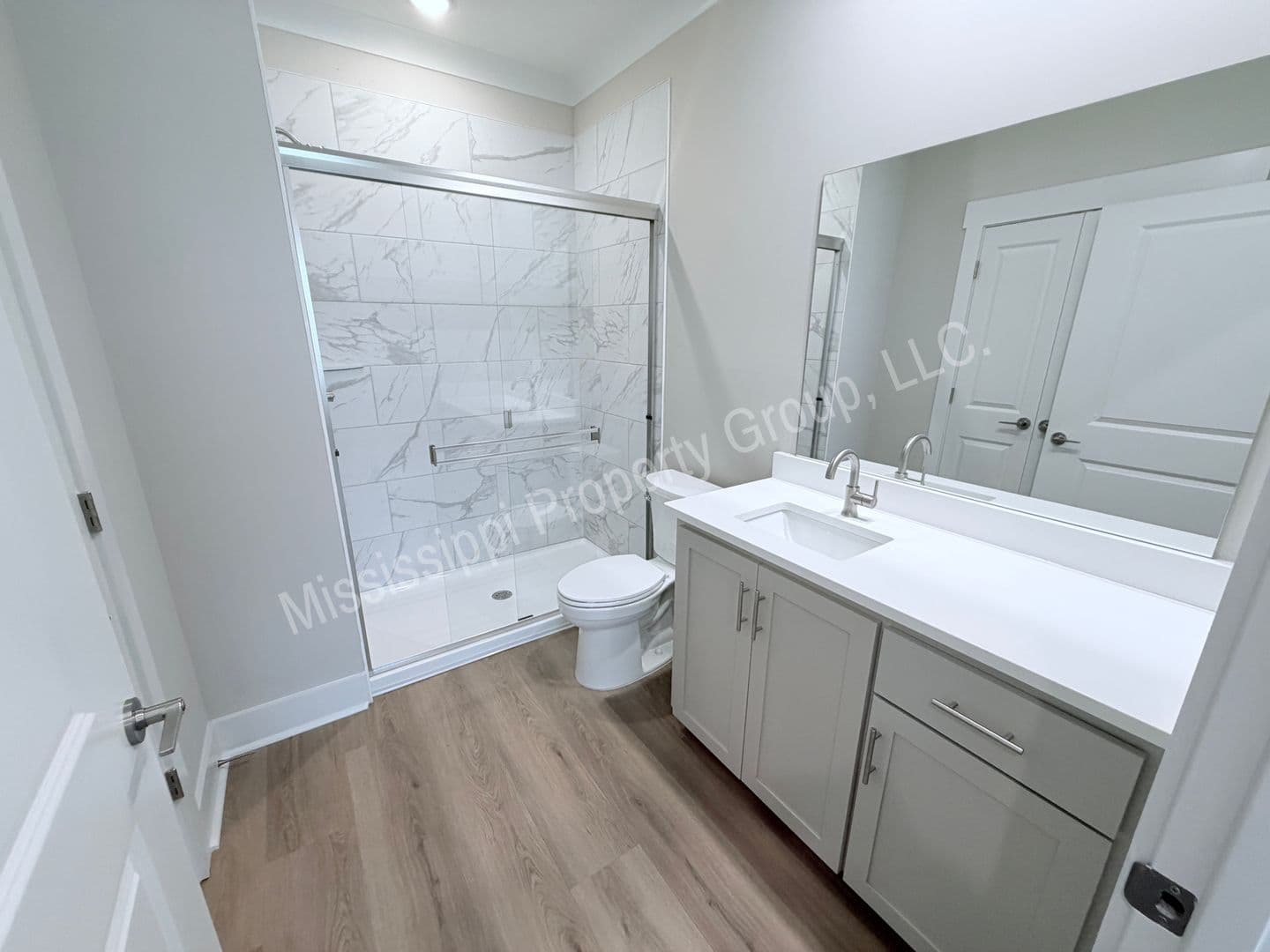 Oxford Apartment: 1401 Chickasaw Road