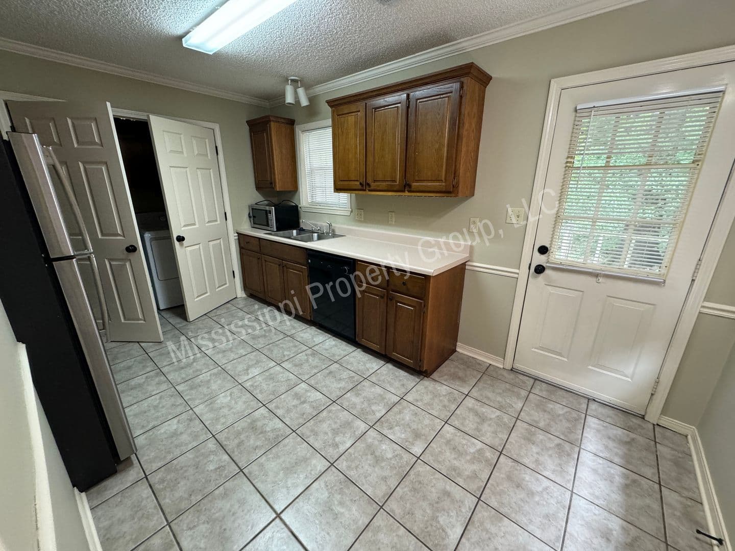 Oxford House: 1646 Garfield Avenue