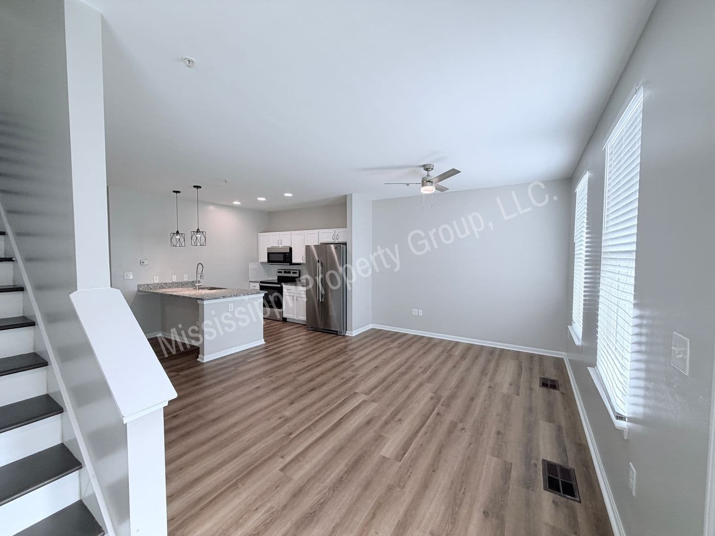 Oxford Townhome: 459 Olive Branch Way