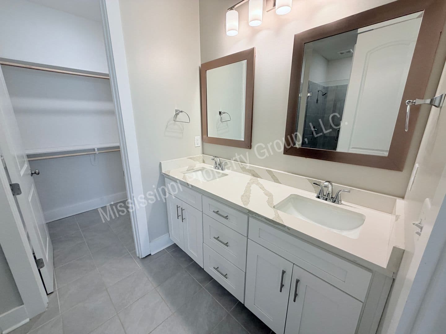 Oxford Townhome: 337 Stillwater Lane