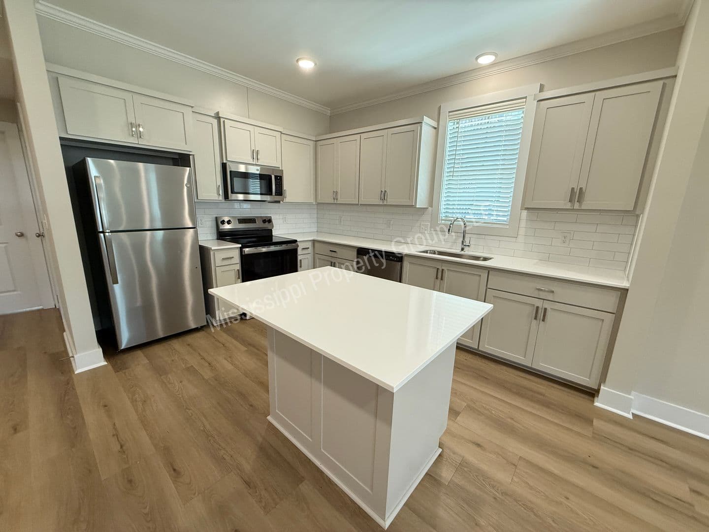 Oxford Apartment: 1401 Chickasaw Road