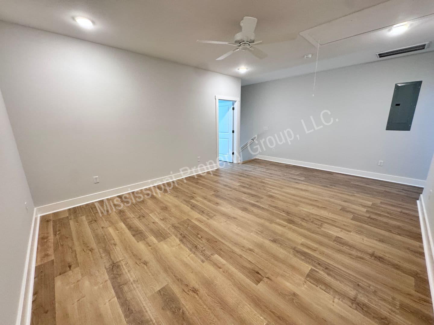Oxford Townhome: 2009 Rosemary Street