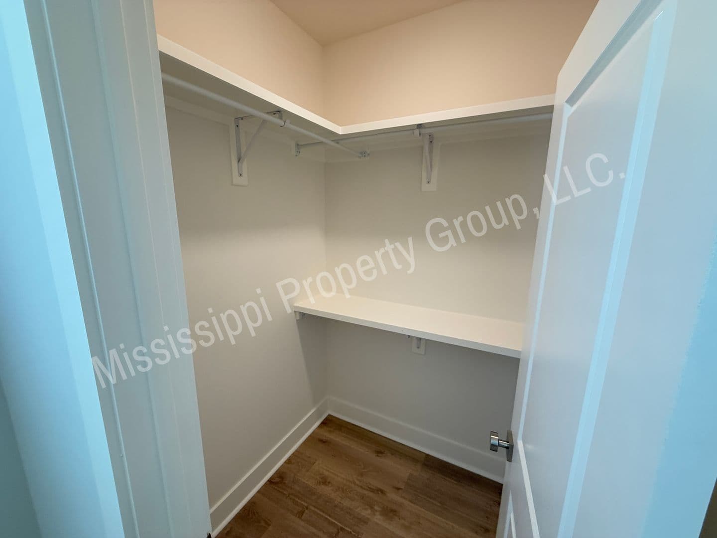Oxford Townhome: 688 Miramar Lane