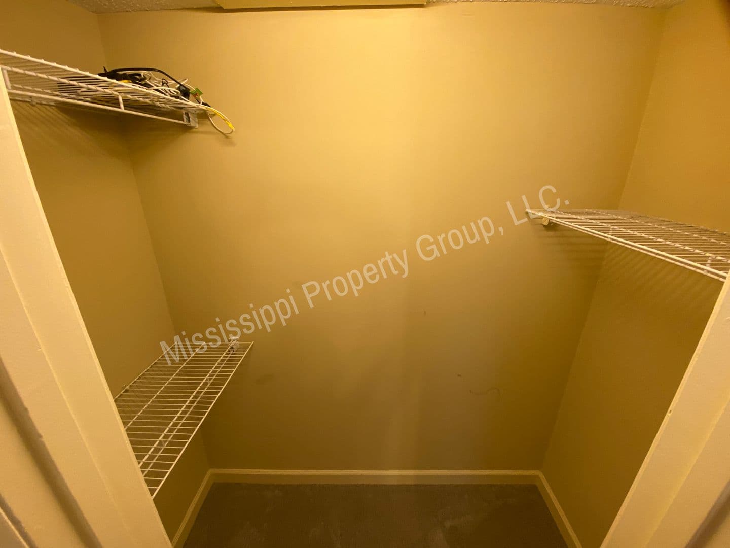 Oxford Townhome: 215 Edinburgh Place
