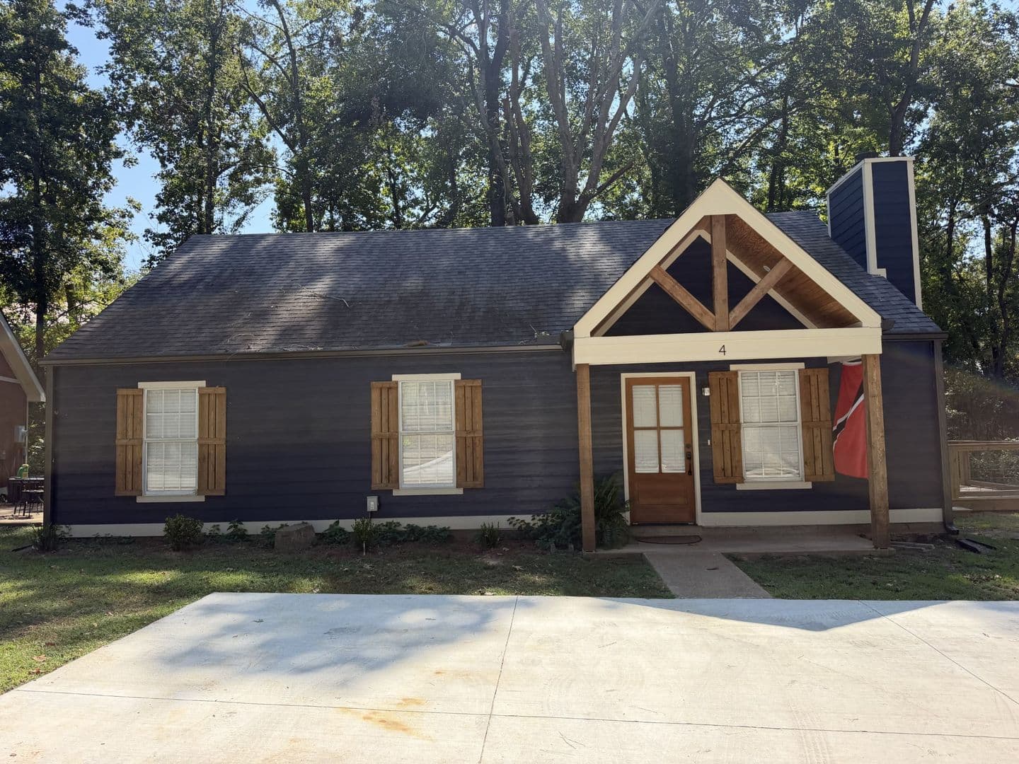 Oxford Townhome: 110 CR 102