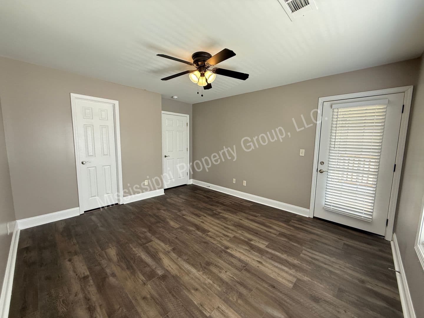 Oxford House: 306 Shumard Cove