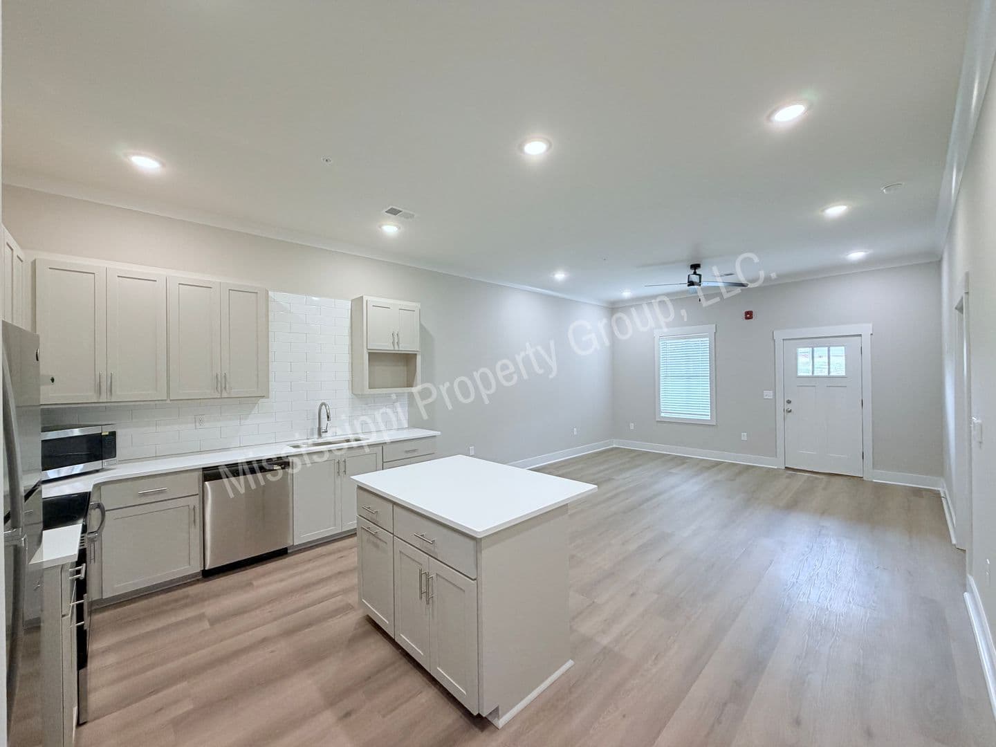 Oxford Apartment: 1401 Chickasaw Road