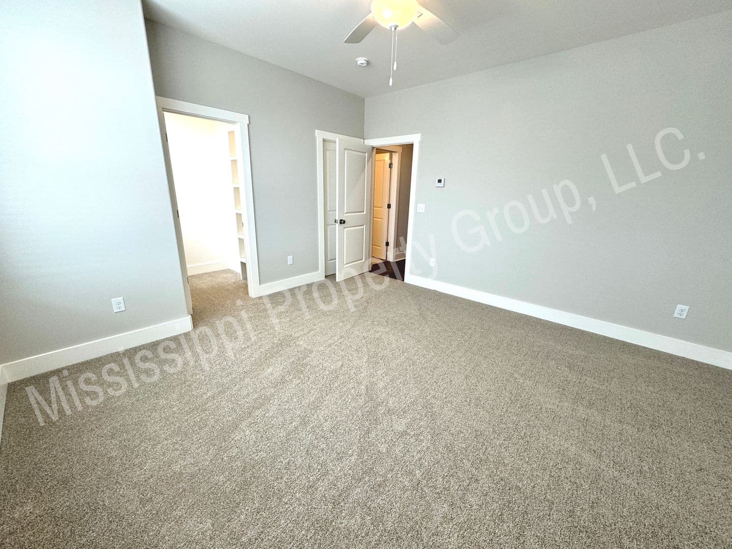 Oxford Townhome: 1833 Reserve Loop